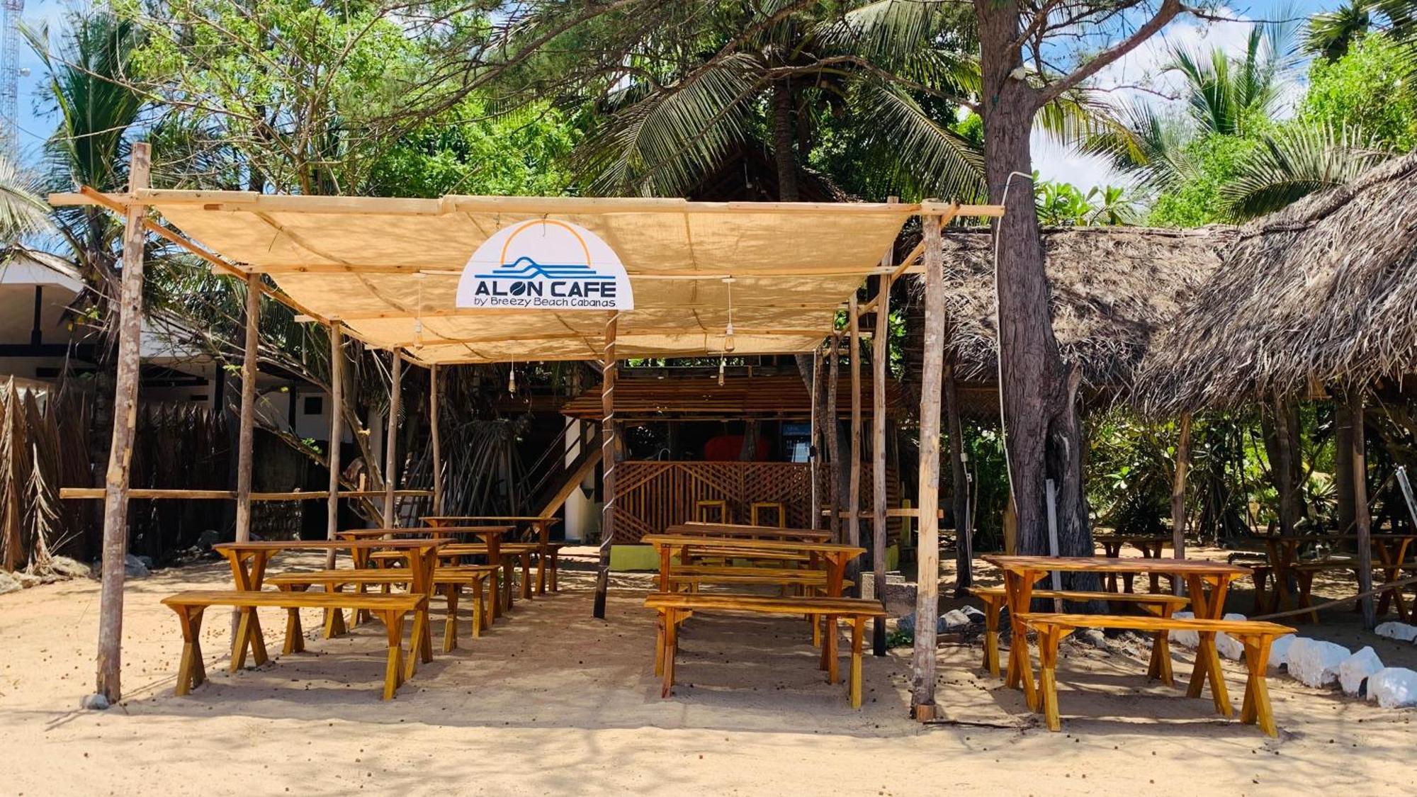 Breezy Beach Cabanas Arugam Bay Bagian luar foto