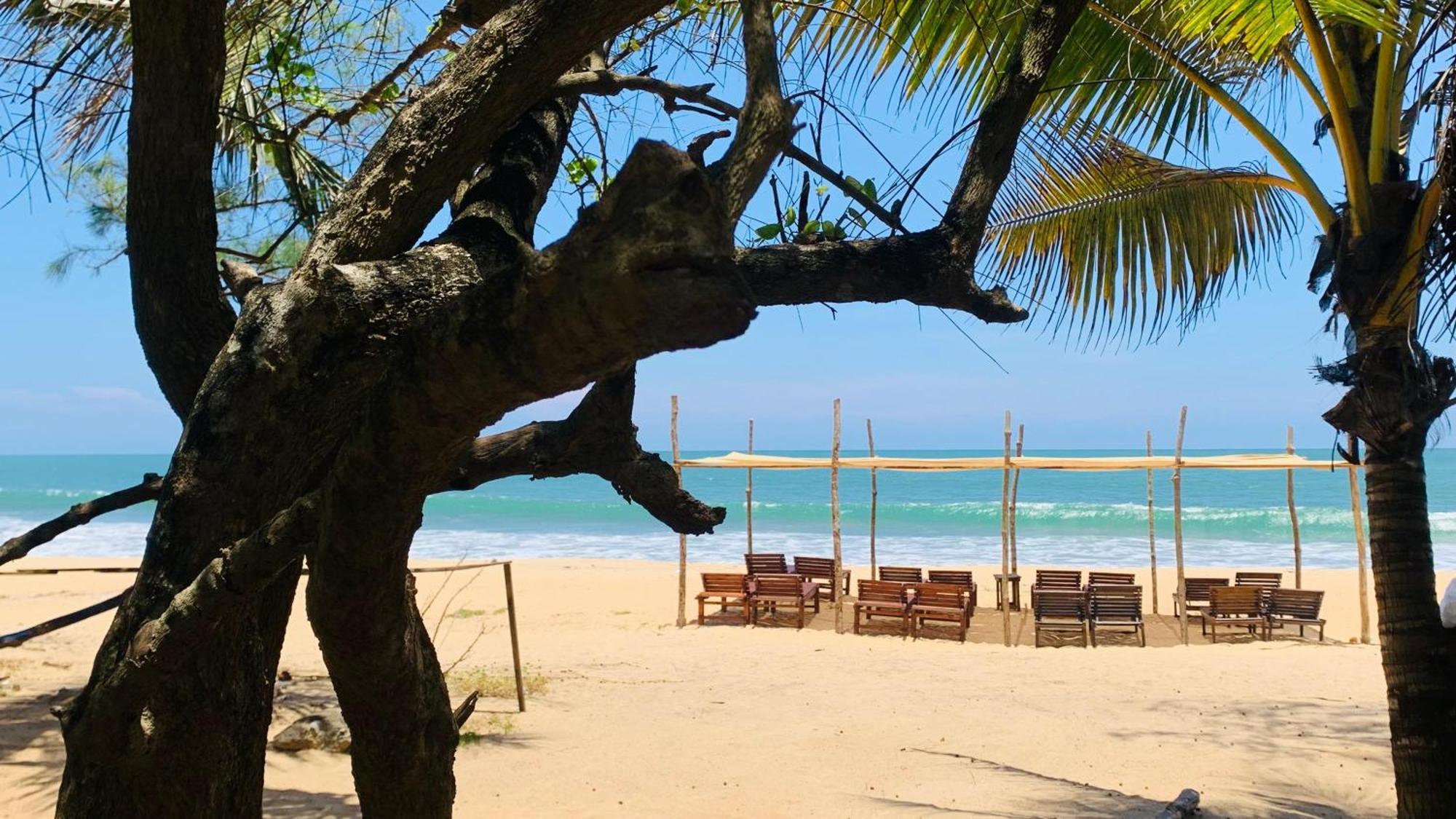 Breezy Beach Cabanas Arugam Bay Bagian luar foto